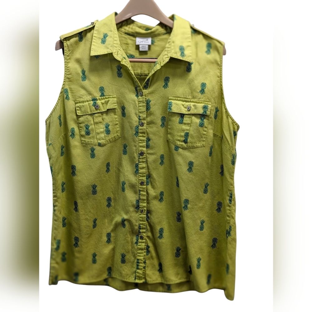 Jaclyn Smith Green Pineapple Print Sleeveless Shirt- Size XXL